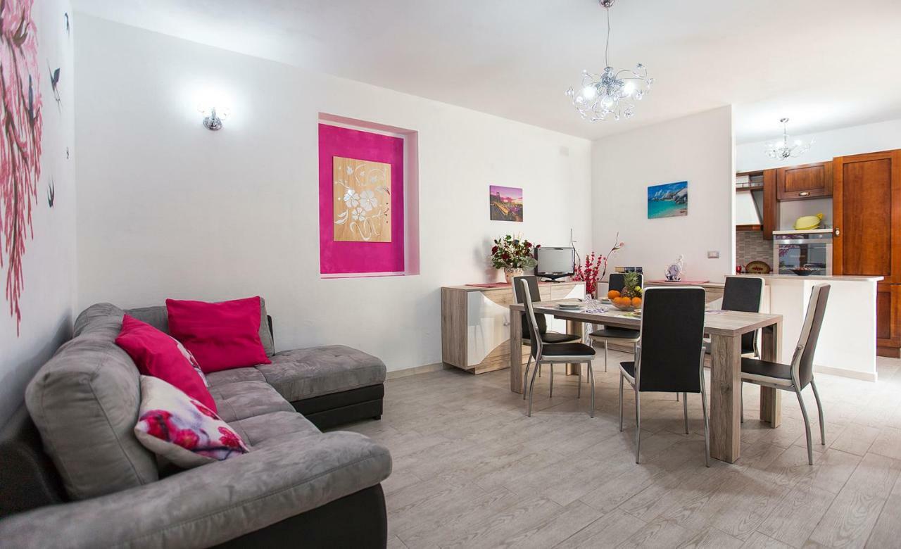 Carpe Diem Apartment Alghero Bagian luar foto